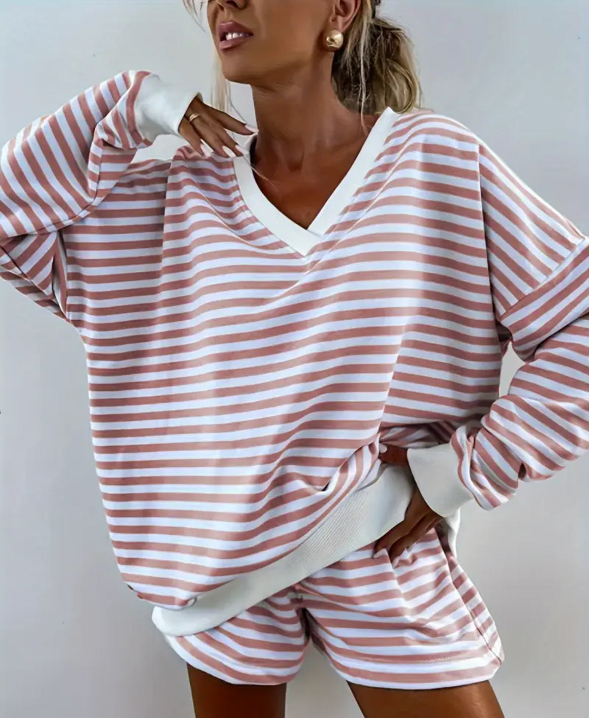 Pink and White Lounge Set