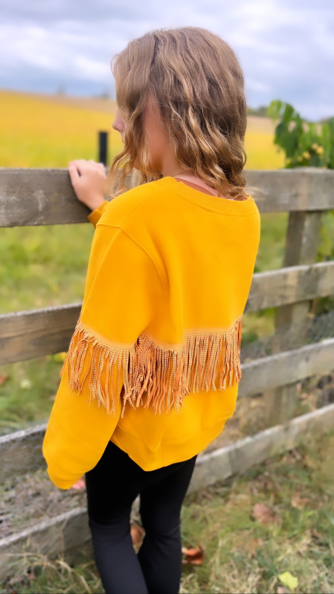 Fringe Sweatshirt Gold