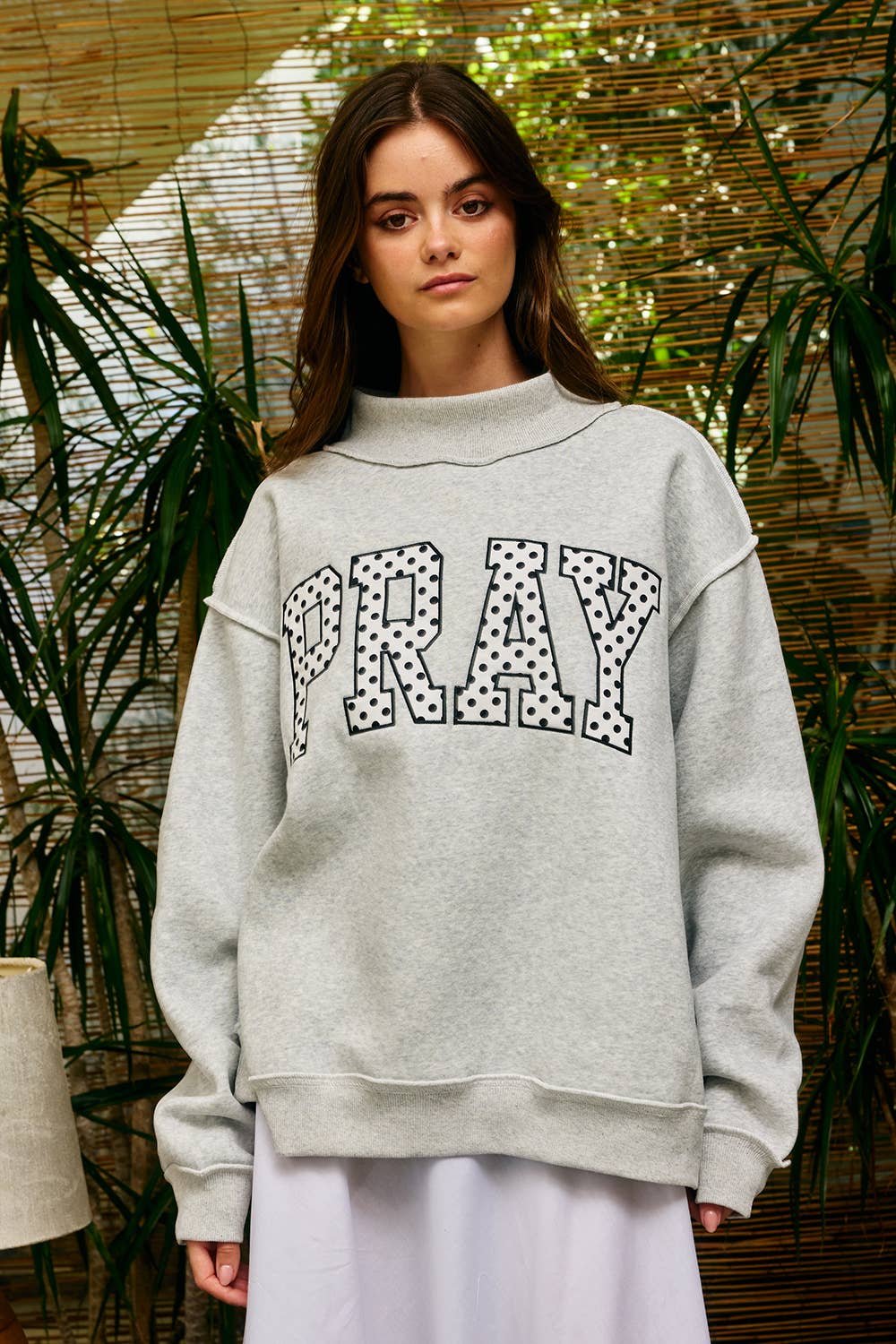 PRAY| Embroidered "PRAY" Mock Neck Sweatshirt: HEATHER GREY