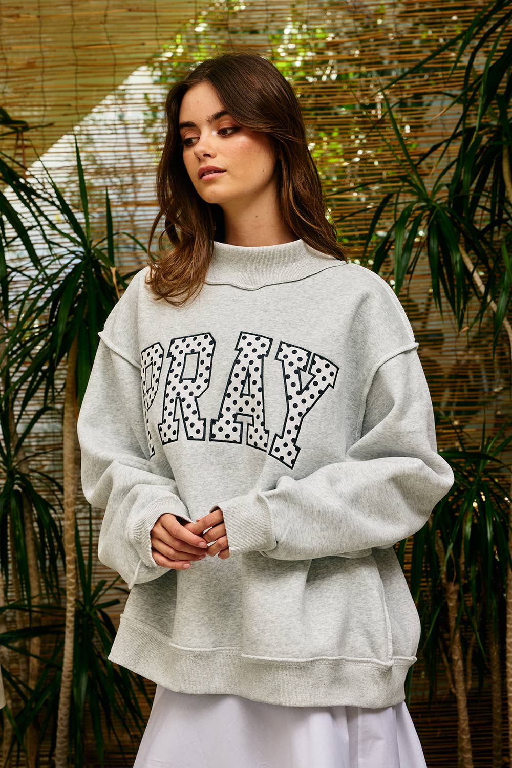 PRAY| Embroidered "PRAY" Mock Neck Sweatshirt: HEATHER GREY