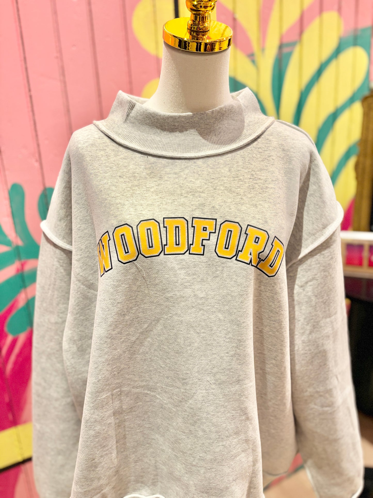 Woodford/Kentucky Reversible Mock Neck