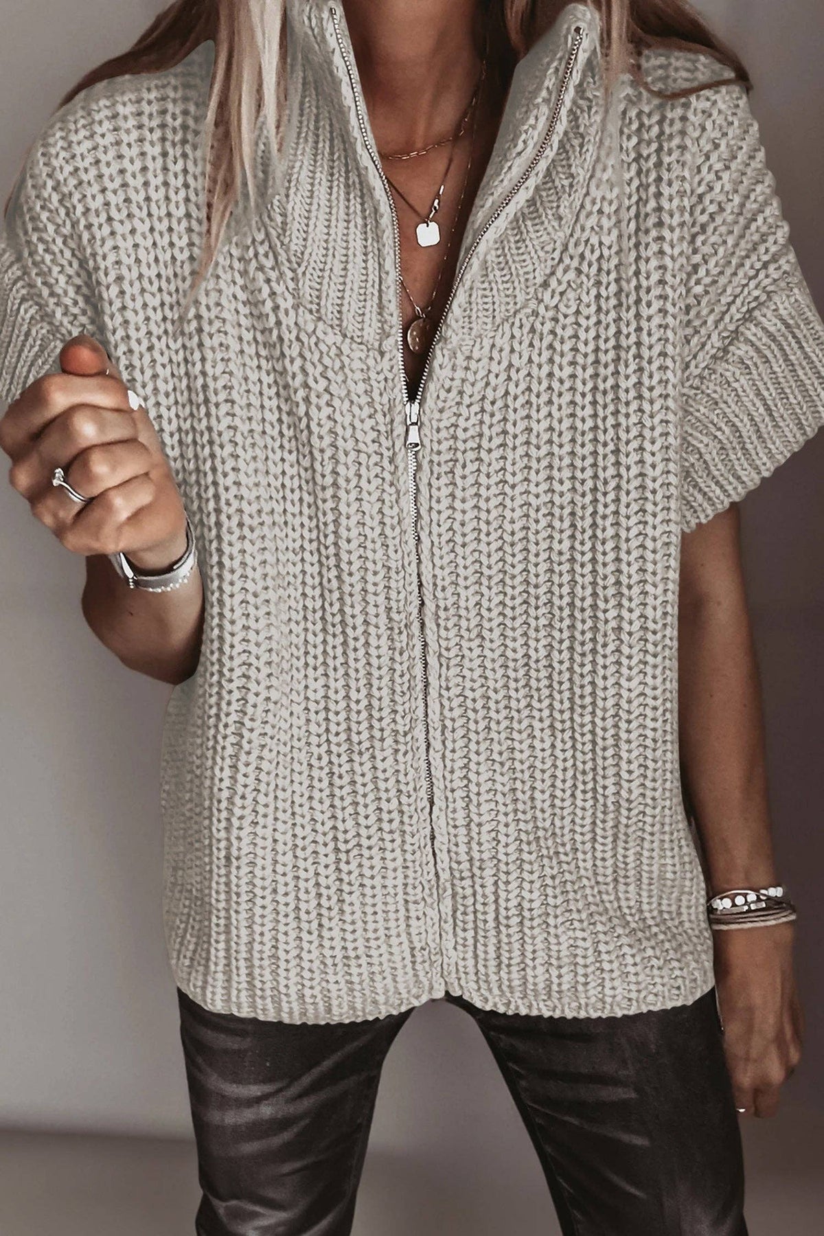 Short Sleeve Zipper Knit High Neck Sweater